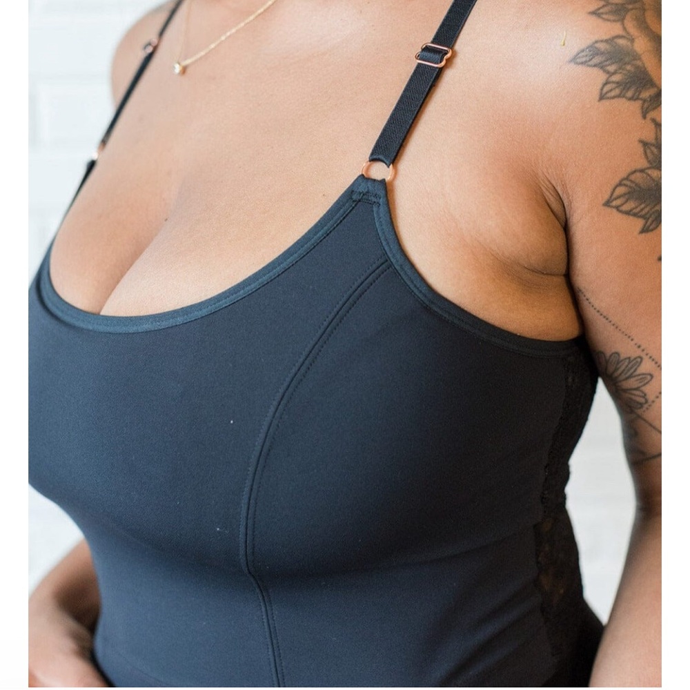 Davin and Adley Amelia Pumping and nursing bra - Size large